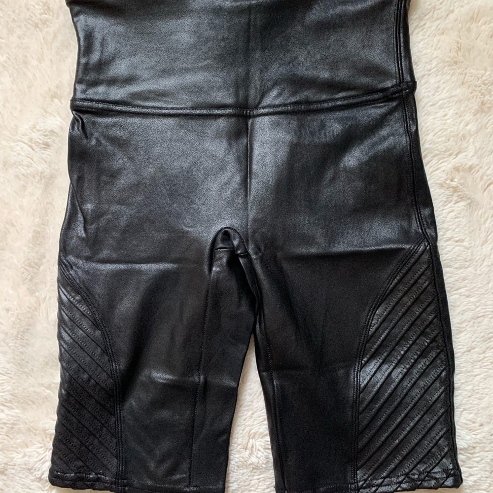 Faux leather Spanx moto biker short